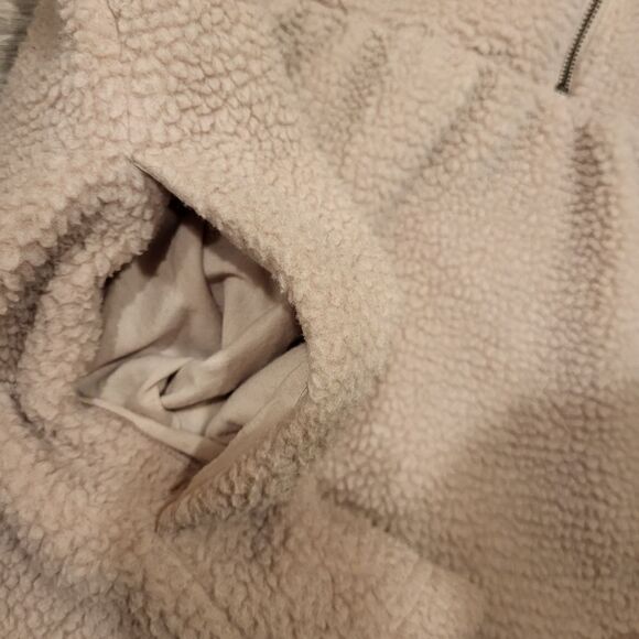 Isabel Maternity by Ingrid & Isabel Pink Fleece Jacket - Picture 5 of 6